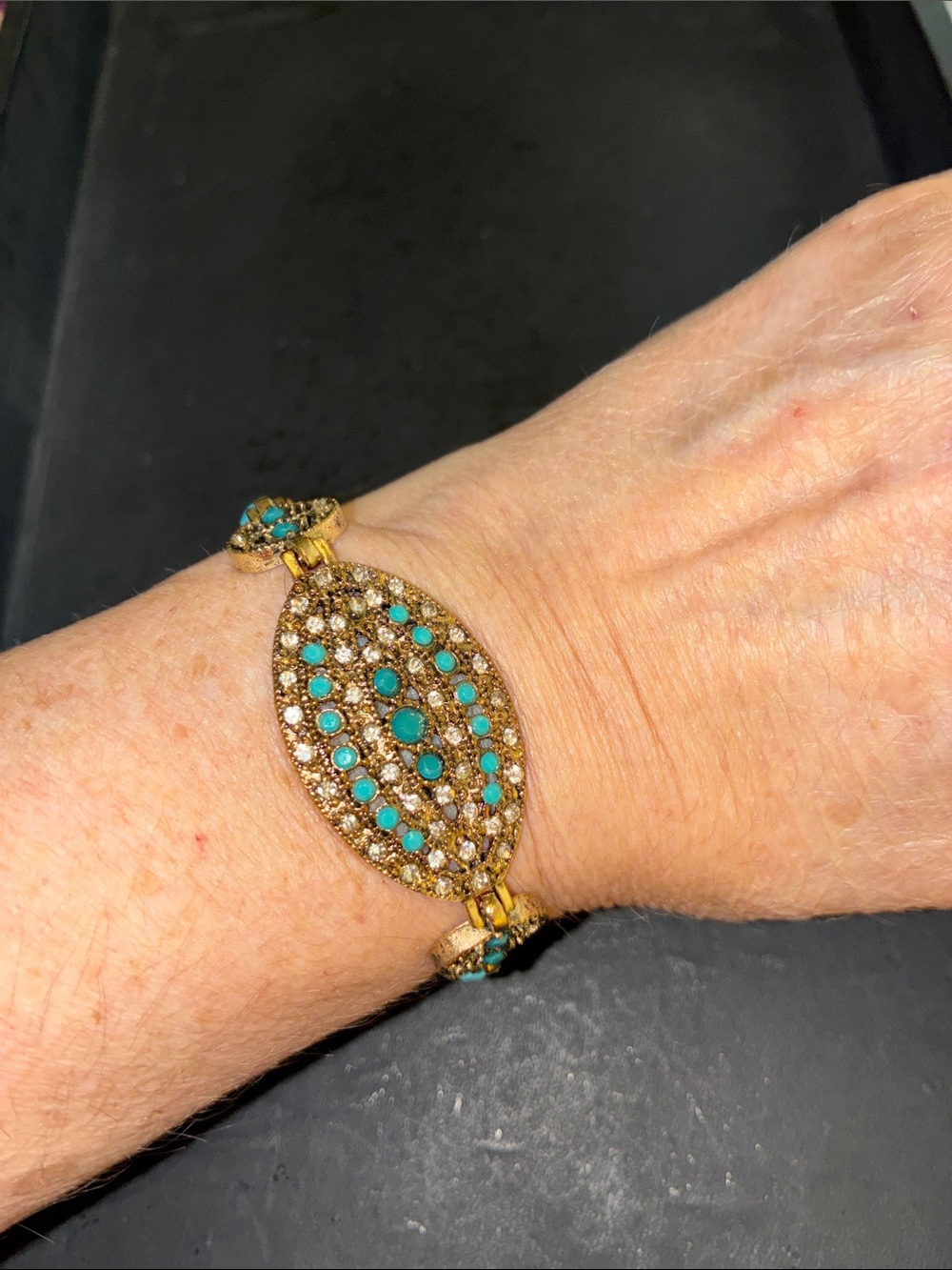 Turquoise & Crystal Oval Bracelet